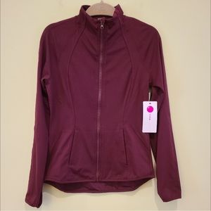 Yogalicious burgundy wine zip up jacket perfect for workouts.